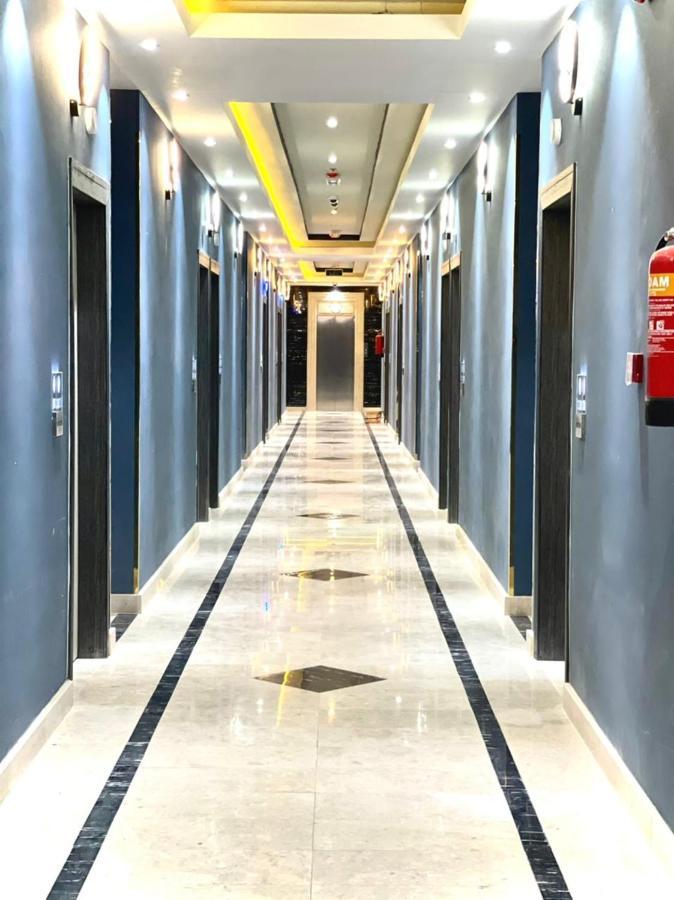 Asian Hotel ดักม์ ภายนอก รูปภาพ